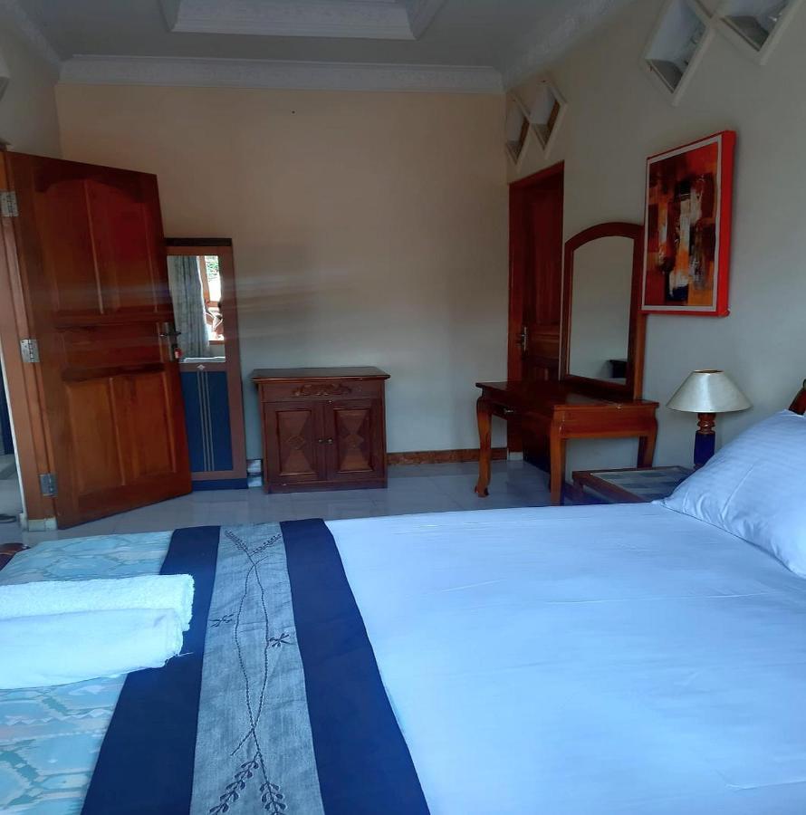 The Reinhold Guesthouse Bali Kerobokan  Ngoại thất bức ảnh