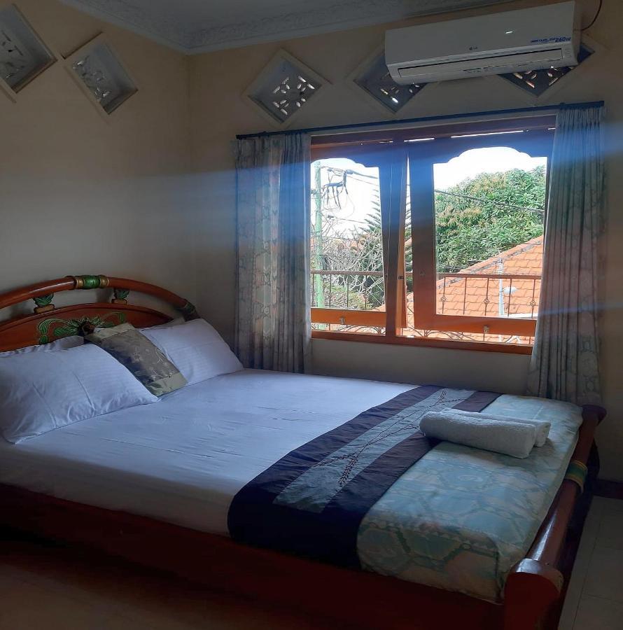 The Reinhold Guesthouse Bali Kerobokan  Ngoại thất bức ảnh