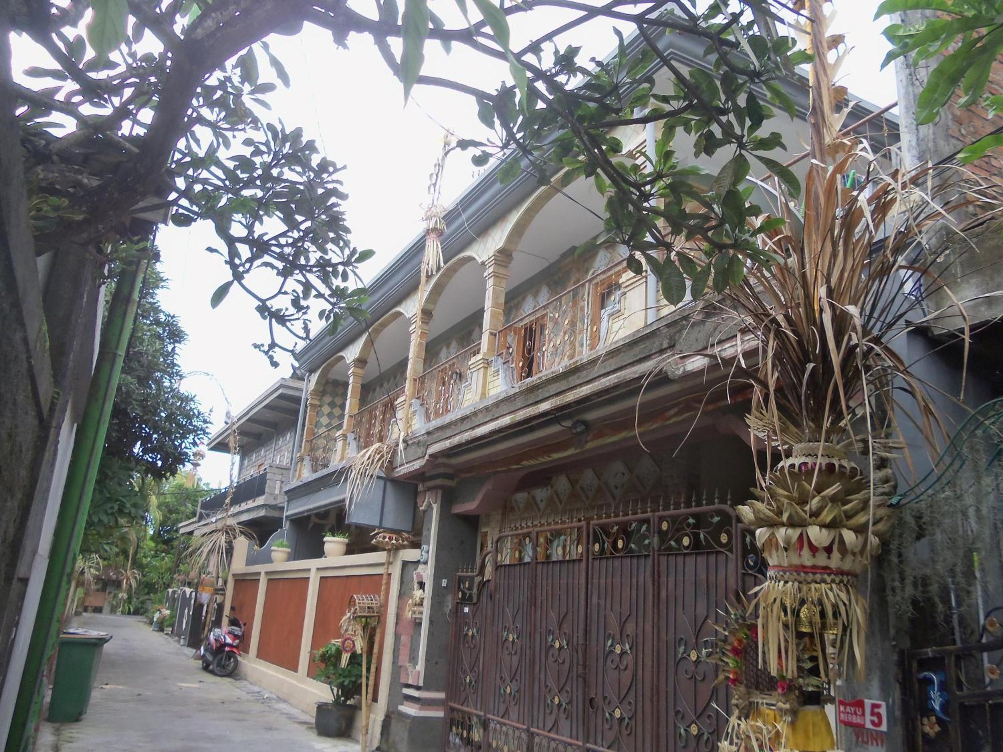 The Reinhold Guesthouse Bali Kerobokan  Phòng bức ảnh