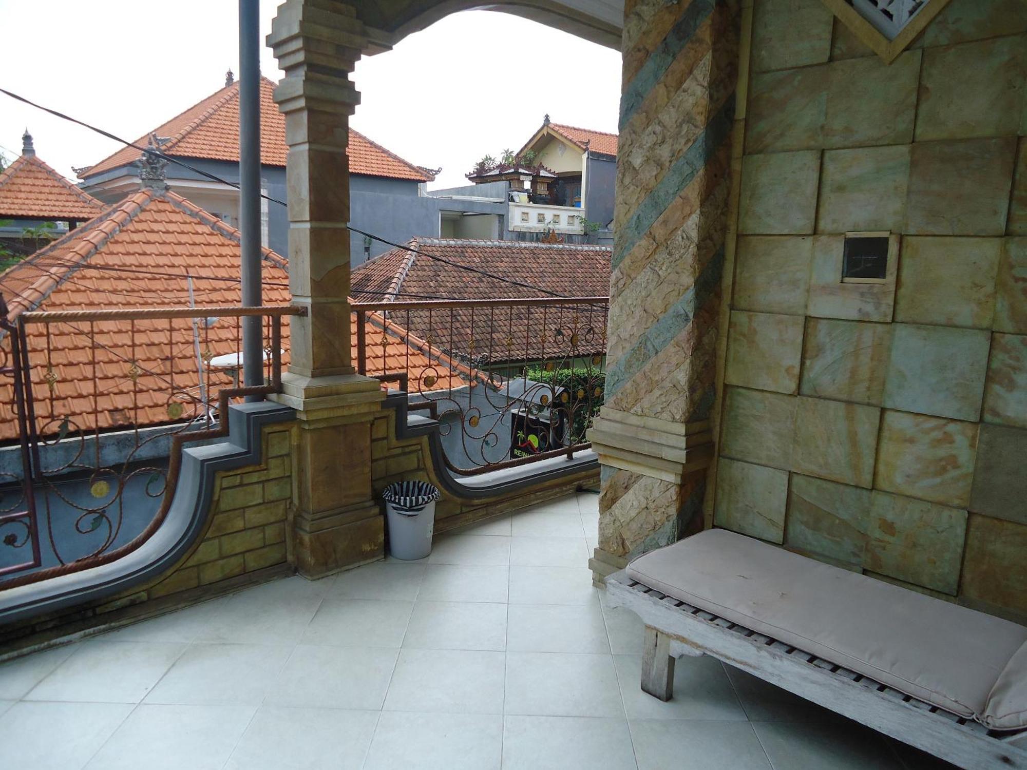 The Reinhold Guesthouse Bali Kerobokan  Ngoại thất bức ảnh
