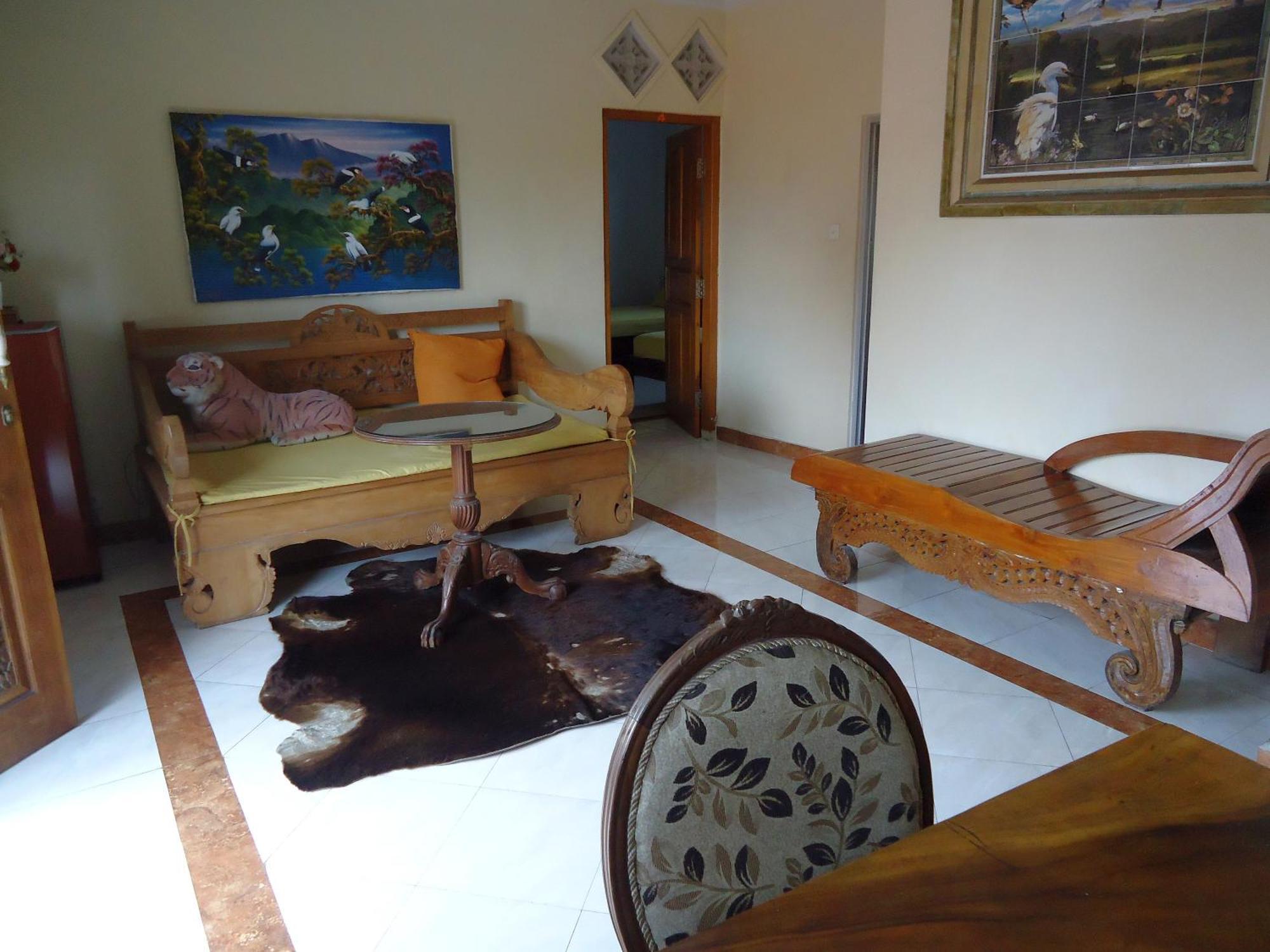 The Reinhold Guesthouse Bali Kerobokan  Ngoại thất bức ảnh