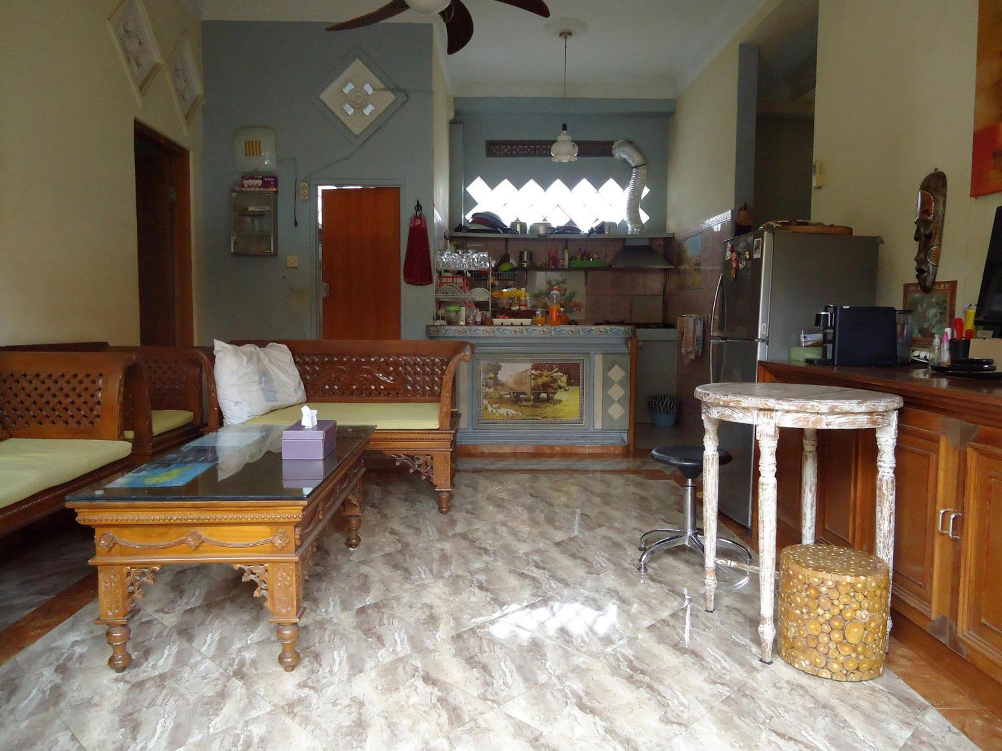 The Reinhold Guesthouse Bali Kerobokan  Ngoại thất bức ảnh