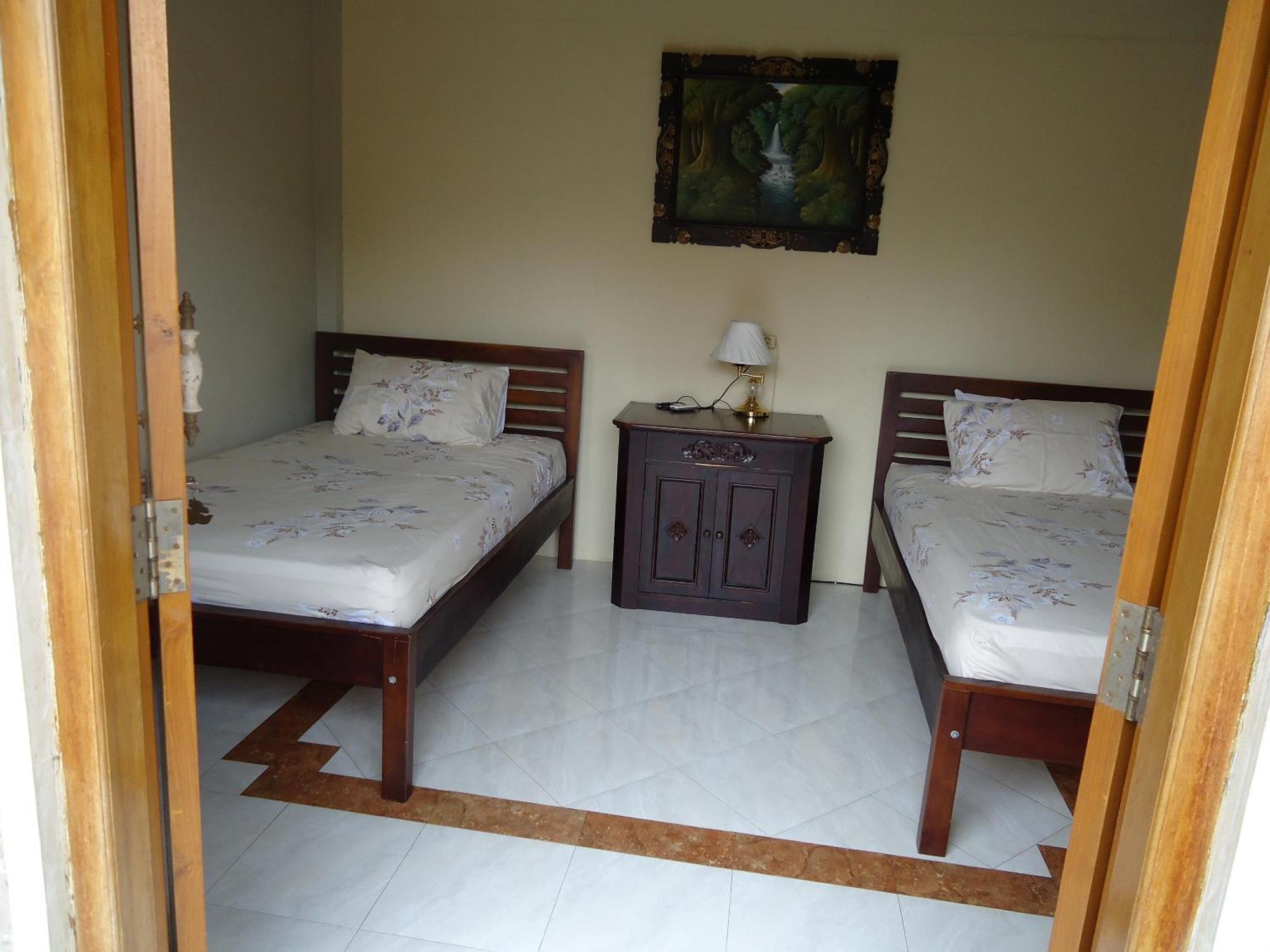 The Reinhold Guesthouse Bali Kerobokan  Ngoại thất bức ảnh