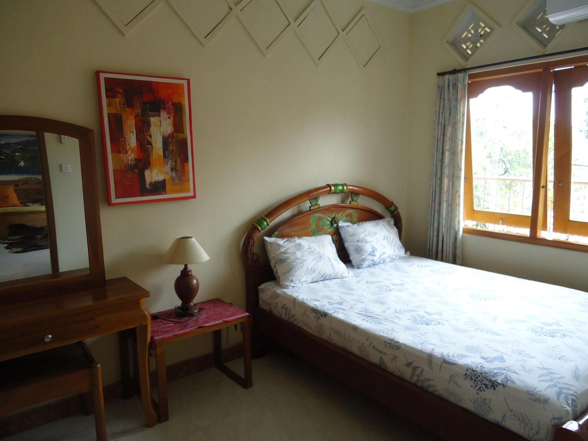 The Reinhold Guesthouse Bali Kerobokan  Ngoại thất bức ảnh